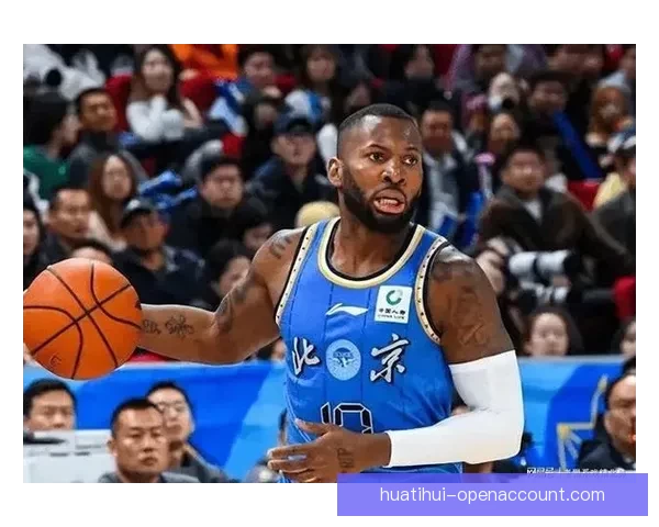 北京G3上演半场逆转联防双小外助力周琦篮下统治广东双星难挡 北京G3上演半场逆转联防双小外助力周琦篮下统治广东双星难挡